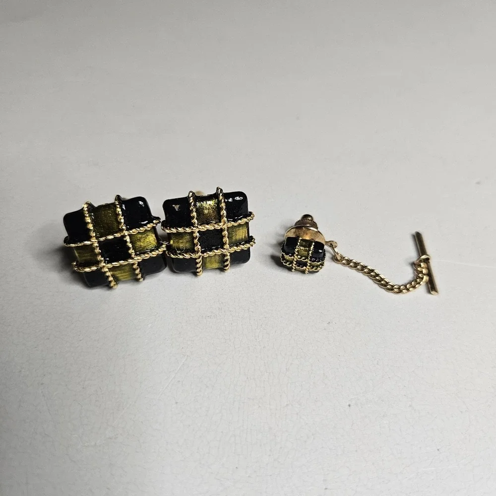 Vintage Cufflinks Tie Tack Lapel‎ Pin Gold Tone 70s